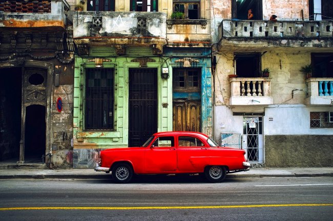 Cuba aumenta il prezzo della benzina del 400 per cento
