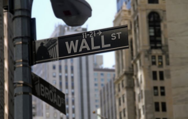 Wall Street vale 120 volte Piazza Affari