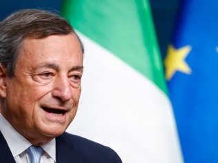 Draghi: “800 miliardi all’anno per tenere testa a Stati Uniti e Cina”