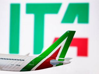 Alitalia è resuscitata. Anzi, non è mai morta