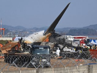 Boeing, ispezione su tutti i 737-800 utilizzati