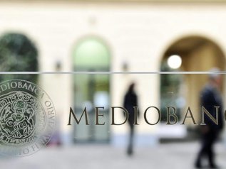 Mediobanca respinge Mps: “Operazione ostile e fortemente distruttiva di val