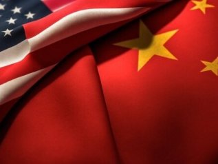 La Cina impone dazi al 15% su carbone e gas Usa