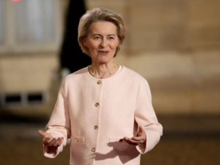 Von der Leyen: “Sospendere il Patto per aumentare la spesa per la difesa”