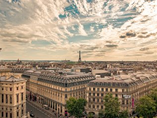 Relazioni Usa-Ue sempre più tese. Gli occhi su Parigi