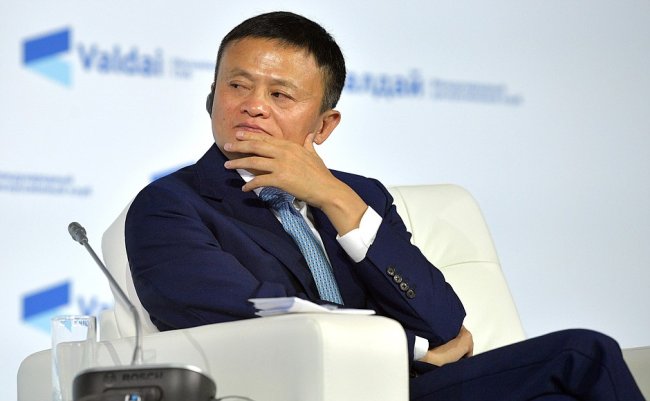 Alibaba, lascia il fondatore della società di e-commerce. Vale 420 mld