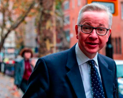 Brexit, Theresa May resiste (per ora). Salvata da Michael Gove