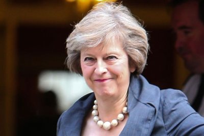 Brexit, mozione di censura contro Theresa May. Ora ha le mani legate