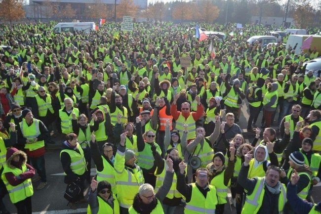 Gilet gialli, in scena l’Atto X. Le proteste non si placano