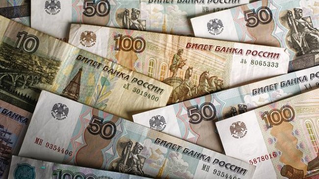 Banche russe in difficoltà: chiusi 350 istituti in 4 anni
