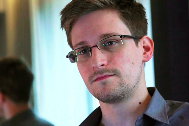 Snowden: "Spie Usa influenzano economia e politica in Italia"