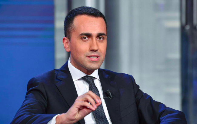 Di Maio: "Non aumenteremo l'Iva, per rispetto degli italiani"