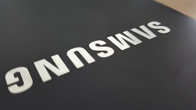 Samsung delude gli analisti. Gli utili scendono del 60%