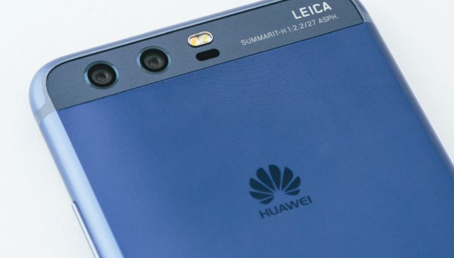 Huawei ricorre alla Corte Usa: “Divieti di Trump illegali”