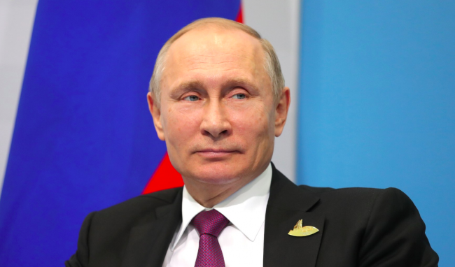 Conte: "Al lavoro per superare le sanzioni contro Mosca"