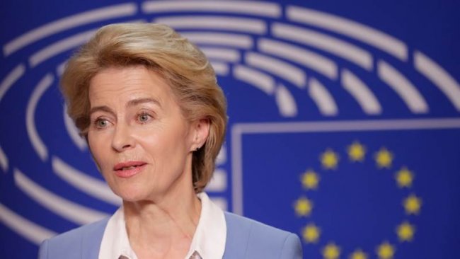 Ursula von der Leyen eletta presidente della Commissione