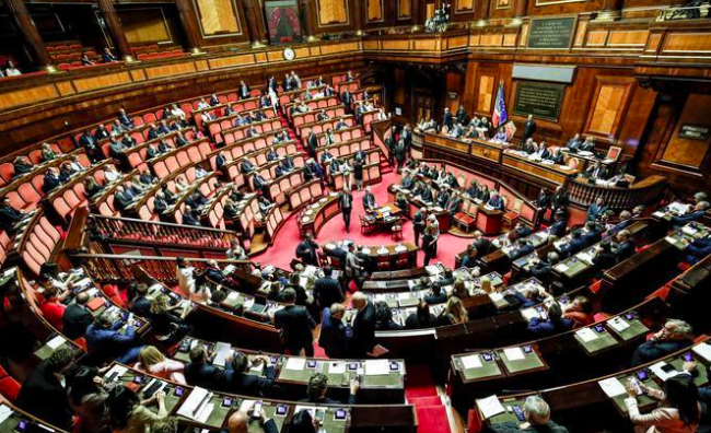 Senato, il governo Conte incassa la fiducia