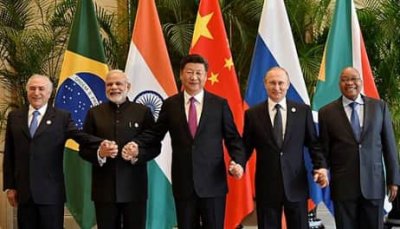 BRICS: pronti a sostituire il dollaro con una criptovaluta
