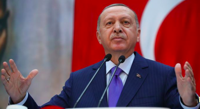 Erdogan: pronto a inviare truppe in Libia. E a esplorare il gas…