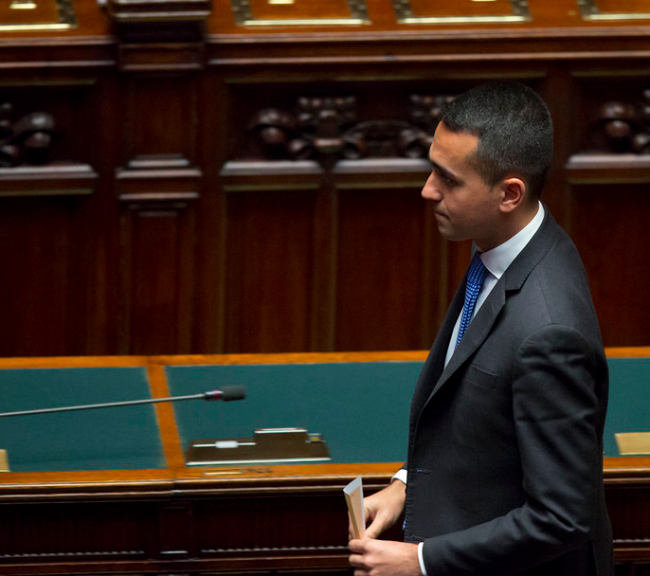 Di Maio vicino all’addio: lo spread sale a 170 punti 