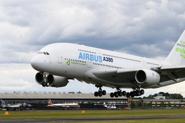 Airbus, 3,6 mld di euro per chiudere le cause per “corruzione endemica”