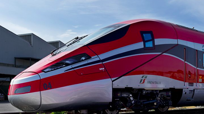 Deraglia treno Alta Velocità a Lodi