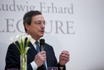 Draghi: “Rischiamo la distruzione permanente della capacità produttiva”