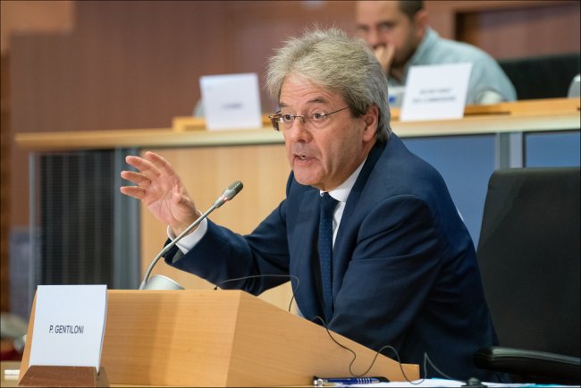 Gentiloni: “Il Recovery Fund sarà attivo entro luglio con almeno 1.500 mld”