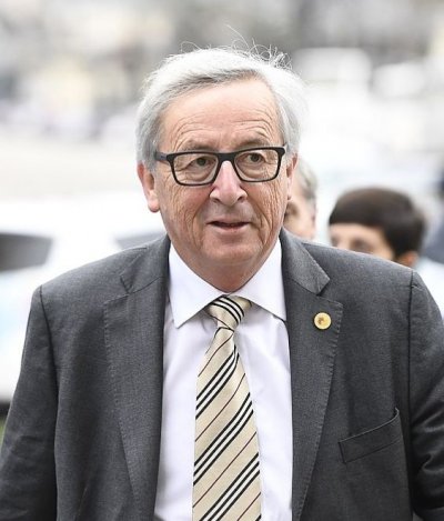 Juncker: “Sì alla proposta franco-tedesca sul Recovery Fund da 500 mld”