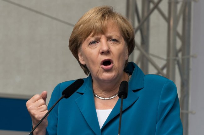 Merkel: “Il Recovery Fund da solo non basta a salvare l’Europa”