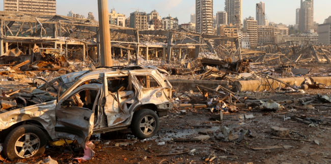Beirut sembra Hiroshima. Governo: “Chi può lasci la città”