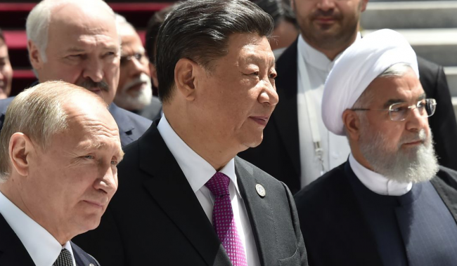 Cina, Iran e Russia insieme per sfidare gli Usa 