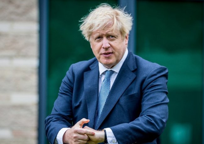 Johnson: “Da noi più contagi che in Italia perché amiamo la libertà” 