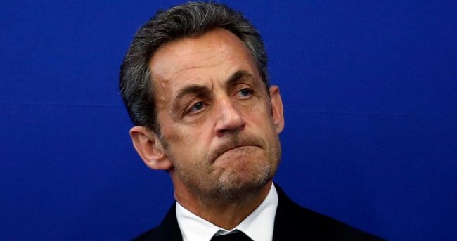 Sarkozy sul banco degli imputati
