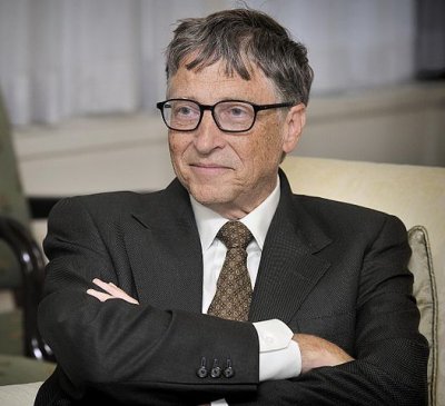 Gates: “Nei prossimi 4-6 mesi almeno altri 200 mila morti per il Covid negl