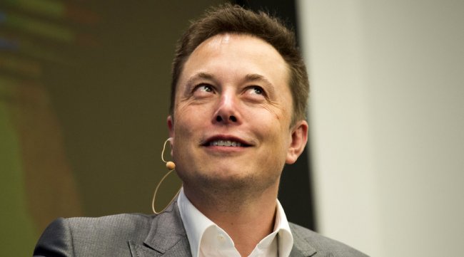 Elon Musk: “Apple si rifiutò di acquistare la Tesla a un decimo del valore”