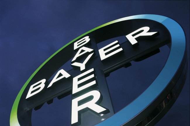 Vaccini, scende in campo anche Bayer