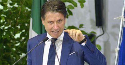 Conte: “Grillo decida se essere genitore generoso o padre padrone”