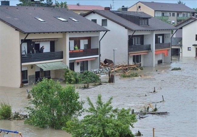 Il maltempo sferza il paese: caduti 250 litri di acqua per mq