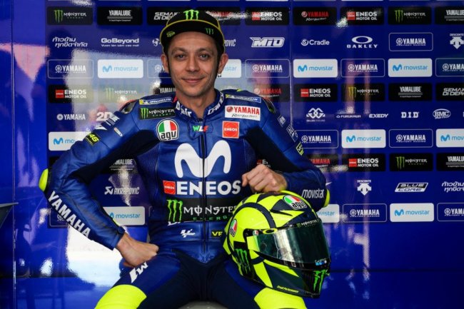 Valentino Rossi si ritira a 42 anni