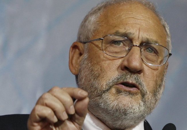 Stiglitz: “Basta con le regole per frenare il debito”