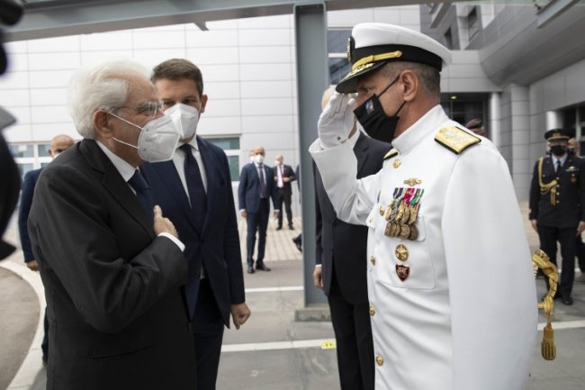 Mattarella: “La Difesa comune europea rafforza anche la Nato”