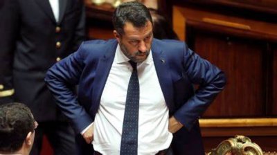 Salvini e la comunicazione al servizio della politica