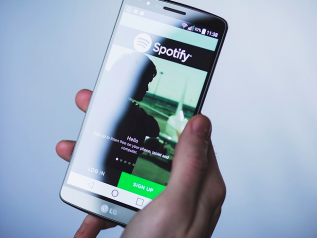 Spotify sbarca a Wall Street, vale 26 miliardi di dollari