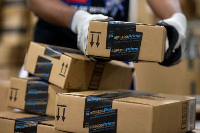 Amazon, stangata dall’Antitrust: multa di oltre 1,2 mld