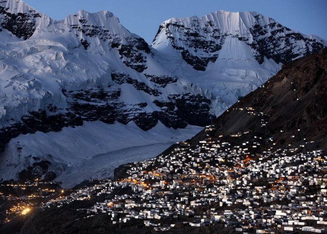 Il centro abitato più alto del mondo supera il Monte Bianco