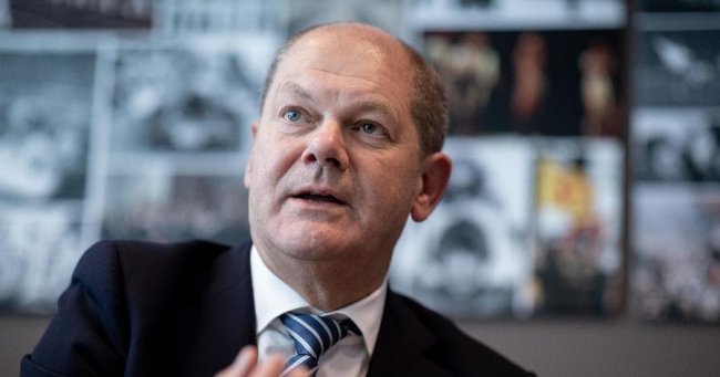 Fine del bluff? Scholz: “L’ingresso di Kiev nella Nato non è in agenda”