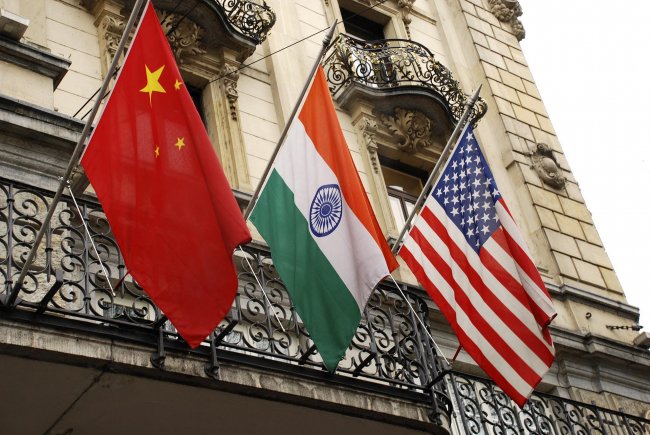 Gli Stati Uniti superano la Cina come primo partner commerciale di Delhi