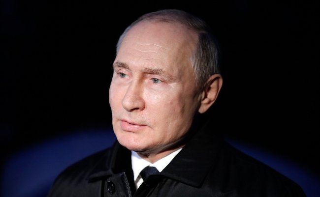 Putin: “Il mondo unipolare è finito. L’Europa si è rovinata da sola”