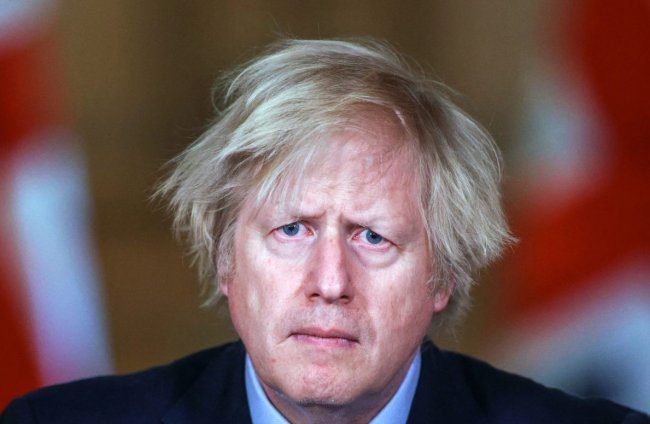 Boris Johnson non è più leader dei Tory ma resterà premier fino all’autunno